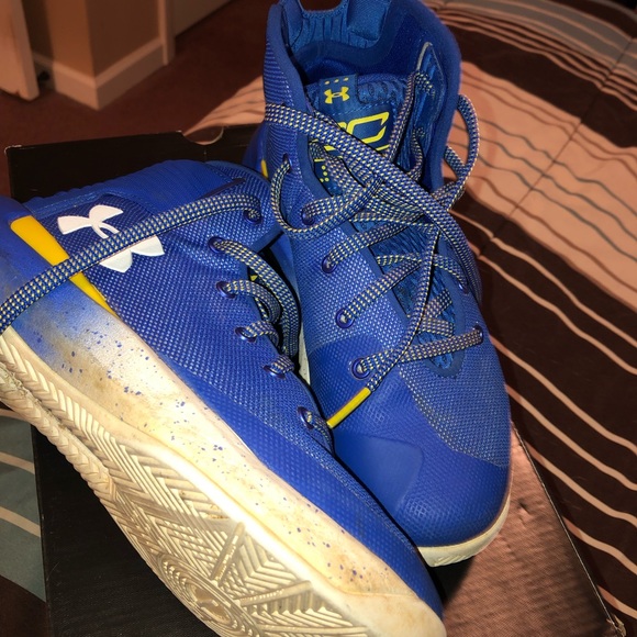 Curry 3ZERO - Picture 3 of 4